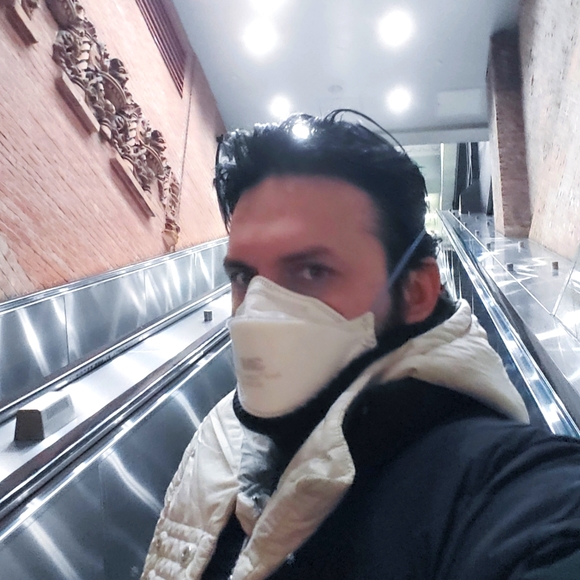 Meet your Posher, Ozzy - Picture 1 of 1